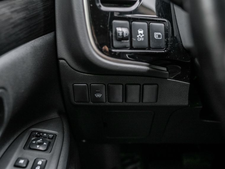 Mitsubishi Outlander 2015 года, 180 965 км - вид 13