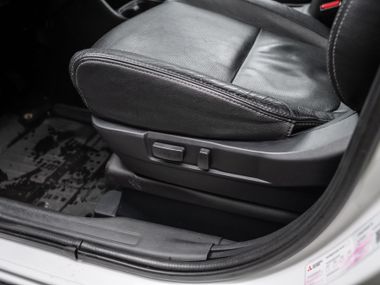 Mitsubishi Outlander 2015 года, 180 965 км - вид 14