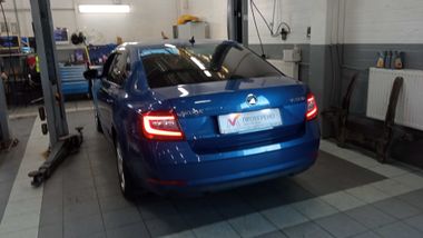 Skoda Octavia 2018 года, 144 858 км - вид 4