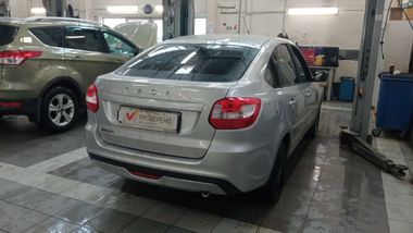 ВАЗ (LADA) Granta 2022 года, 77 036 км - вид 3