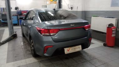 Kia Rio 2017 года, 158 784 км - вид 3