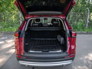Красный Geely Atlas Pro 2023 года | VIN 907787