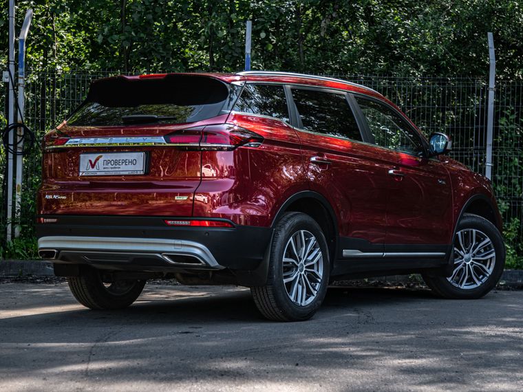 Красный Geely Atlas Pro 2023 года | VIN 907787