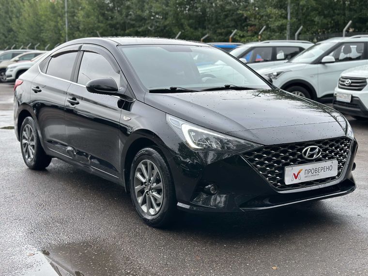 Hyundai Solaris 2022 года, 72 793 км - вид 3