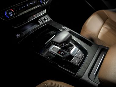 Audi Q5 2021 года, 66 452 км - вид 12