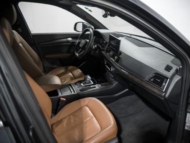 Audi Q5 2021 года, 66 452 км - вид 19