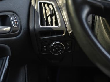 Ford Focus 2017 года, 56 116 км - вид 12