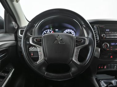 Mitsubishi Pajero Sport 2019 года, 120 370 км - вид 10