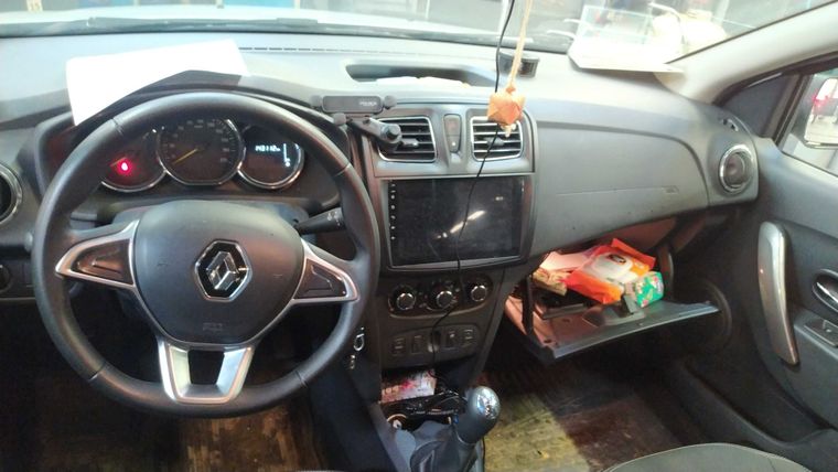 Renault Logan 2020 года, 143 112 км - вид 5 Renault Logan 2020 года, 143 112 км - вид 5