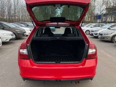 Skoda Rapid 2018 года, 96 935 км - вид 17