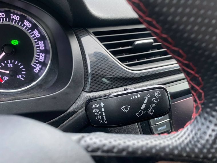 Skoda Rapid 2018 года, 96 935 км - вид 11
