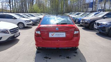 Skoda Rapid 2018 года, 96 935 км - вид 5