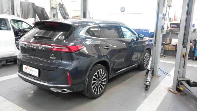 Exeed TXL 2022 года, 117 580 км - вид 3