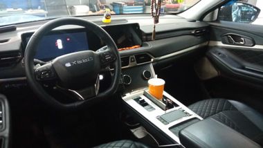 Exeed TXL 2022 года, 117 580 км - вид 5