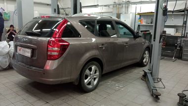 KIA Ceed 2009 года, 179 304 км - вид 3