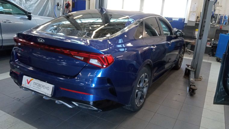 KIA K5 2021 года, 226 488 км - вид 3
