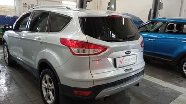 Ford Kuga 2014 года, 257 619 км - вид 4