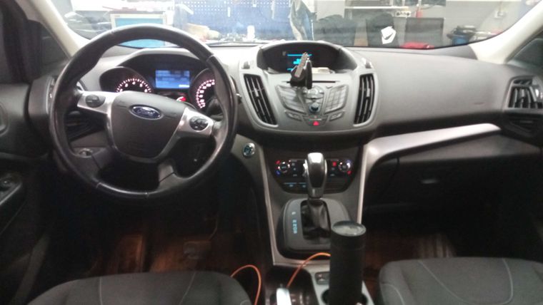 Ford Kuga 2014 года, 257 619 км - вид 6