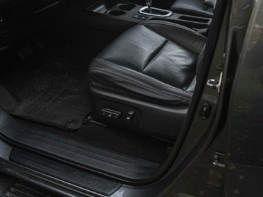 Toyota Hilux 2015 года, 132 325 км - вид 12