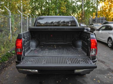 Toyota Hilux 2015 года, 132 325 км - вид 15