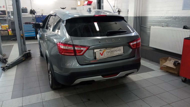 ВАЗ (LADA) Vesta Cross 2019 года, 175 000 км - вид 4