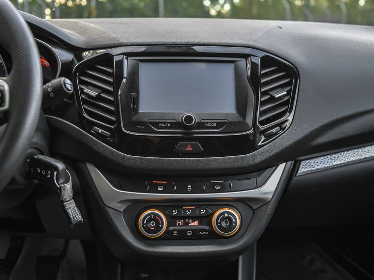 ВАЗ (LADA) Vesta Cross 2019 года, 175 000 км - вид 9