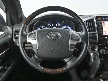 Toyota Land Cruiser 2014 года, 231 542 км - вид 8