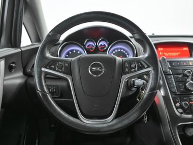 Opel Astra 2011 года, 152 321 км - вид 8