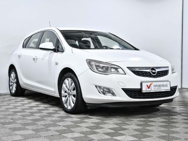 Opel Astra 2011 года, 152 321 км - вид 4