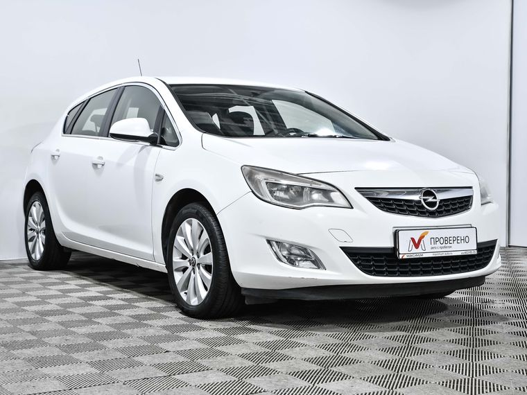 Opel Astra 2011 года, 152 321 км - вид 3