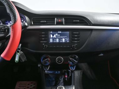 KIA Rio 2018 года, 70 768 км - вид 10