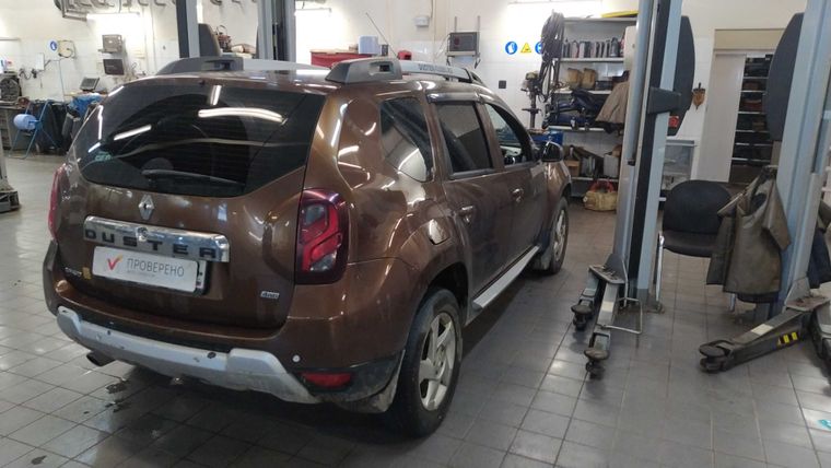 Renault Duster 2015 года, 205 022 км - вид 3