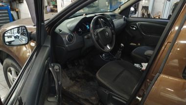 Renault Duster 2015 года, 205 022 км - вид 4