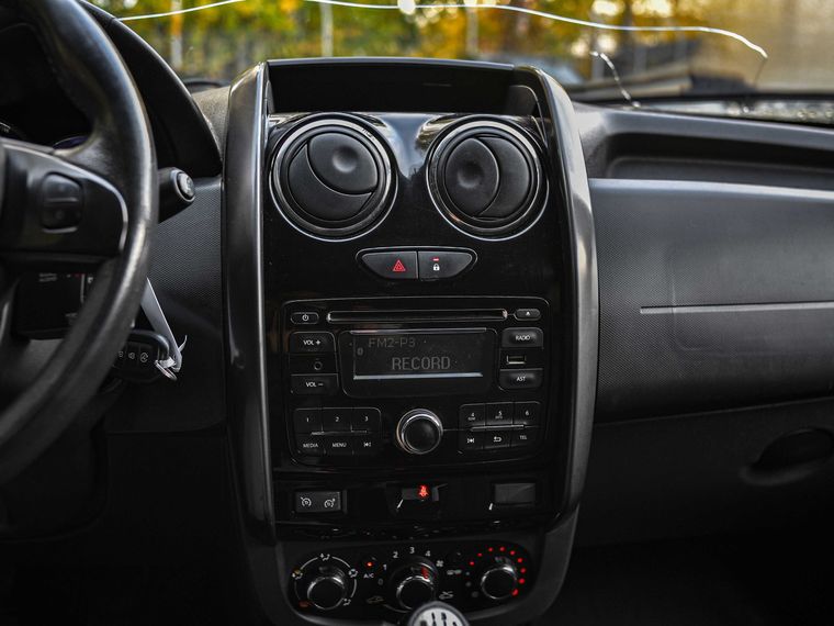 Renault Duster 2015 года, 205 022 км - вид 7