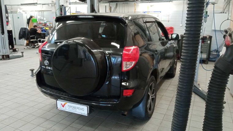 Toyota RAV4 2006 года, 296 987 км - вид 4