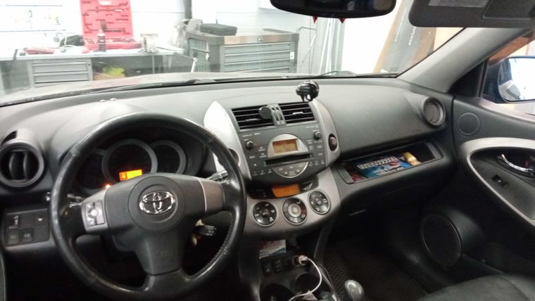 Toyota RAV4 2006 года, 296 987 км - вид 5