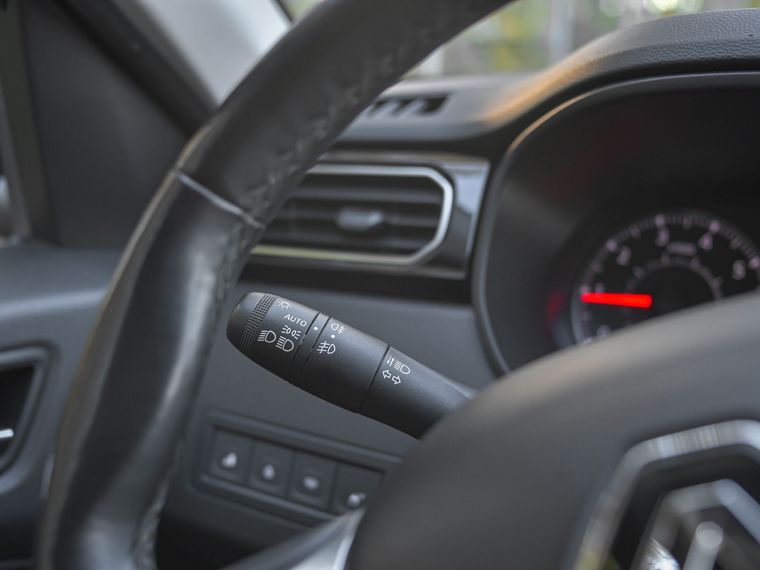 Renault Arkana 2019 года, 140 000 км - вид 6