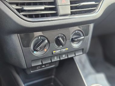 Skoda Rapid 2021 года, 89 637 км - вид 11