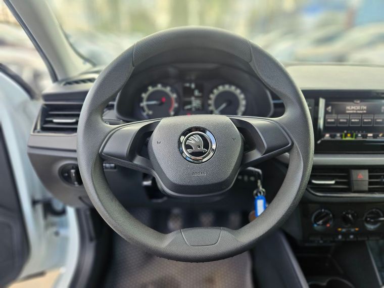 Skoda Rapid 2021 года, 89 637 км - вид 9
