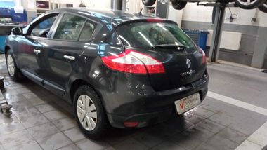 Renault Megane 2014 года, 147 969 км - вид 4