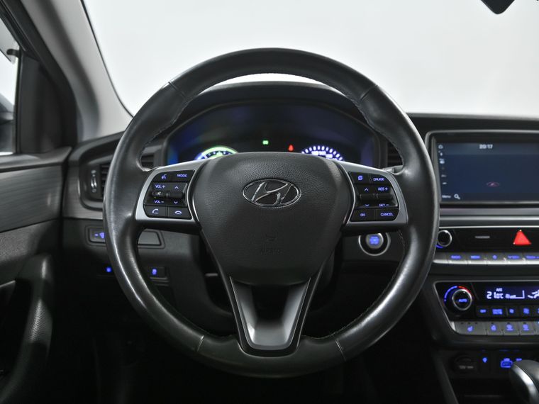 Hyundai Sonata 2018 года, 110 305 км - вид 9