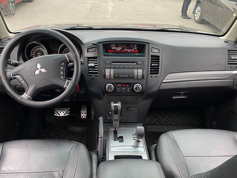 Mitsubishi Pajero 2014 года, 128 251 км - вид 8