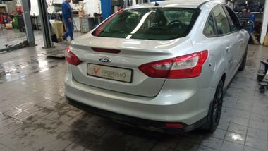 Ford Focus 2012 года, 200 649 км - вид 3