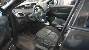 Renault Grand Scenic 2010 года, 222 585 км - вид 4