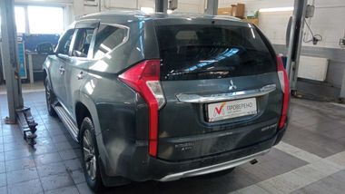 Mitsubishi Pajero Sport 2018 года, 168 271 км - вид 4
