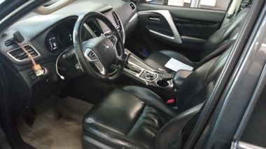 Mitsubishi Pajero Sport 2018 года, 168 271 км - вид 5