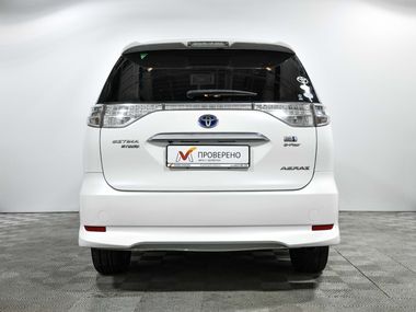 Toyota Estima 2015 года, 203 909 км - вид 6