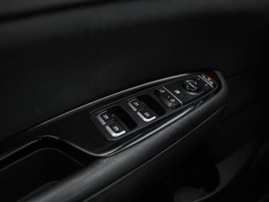 Kia Optima 2018 года, 185 859 км - вид 12