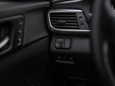 Kia Optima 2018 года, 185 859 км - вид 13