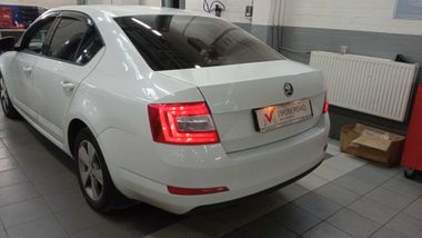 Skoda Octavia 2016 года, 556 159 км - вид 4